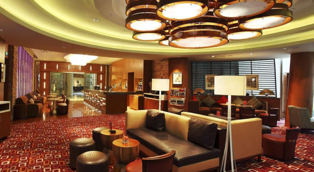 Palace Hotels (Chongqing Nanbin Road Holy Land Hot Spring Branch) Hotel, Buchen Sie Hotel 4-Sterne-Hotels in Chongqing, 4*