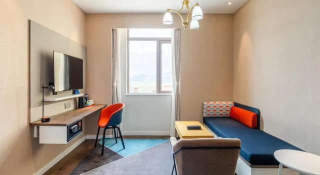 Люкс Holiday Inn Express Litang by IHG