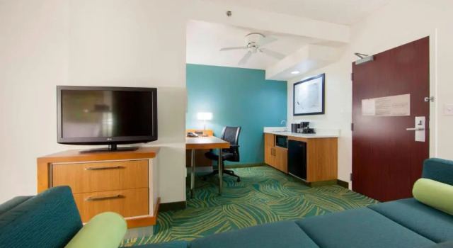 Студия SpringHill Suites Phoenix Tempe Airport