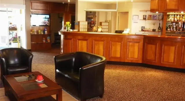 Best Western Le Roof, Rezerwuj Hotel  