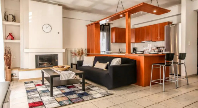 Grand Meteora Central Luxury Apartment