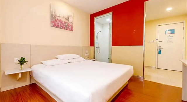 Люкс Hanting Hotel Nanjing Xinjiekou Huaqiao Road