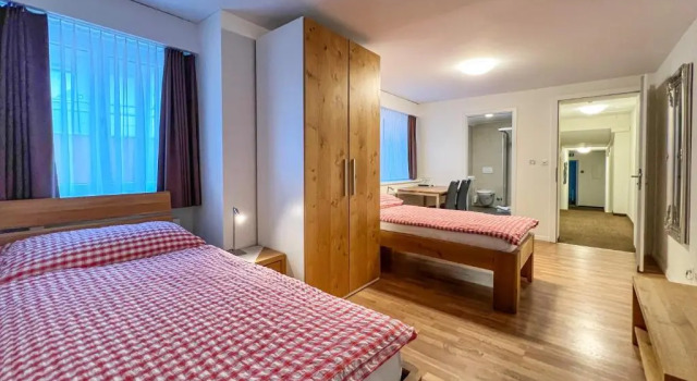 Четырёхместный номер Standard Hotel Hecht