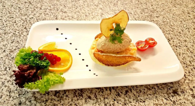 Hotel Seelaus, Забронировать Отель Кастельротто Альпе-ди-Сьюзи, рядом с Подъемник 64 Шпицбюль