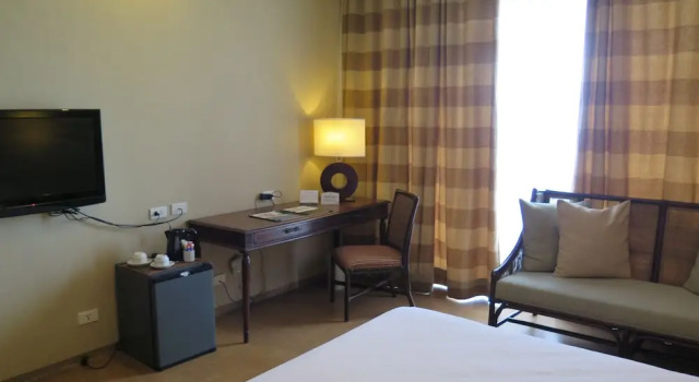 Camera Superior Summit Ridge Tagaytay - Newly Renovated