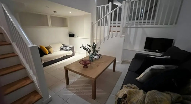 Barbican Pad by condokeeper