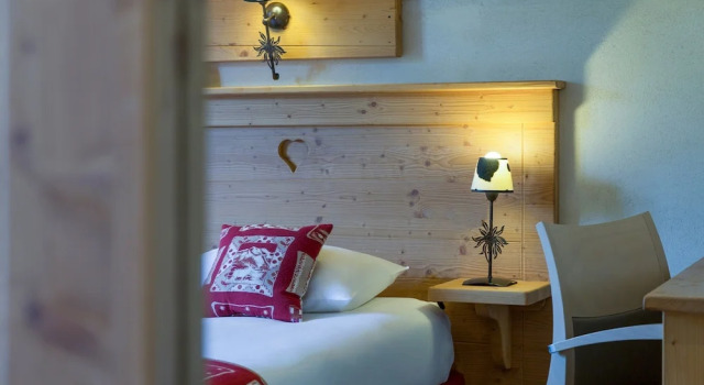 Номер Standard Chalet-Hôtel Le Beausoleil, The Originals Relais (Hotel-Chalet de Tradition)