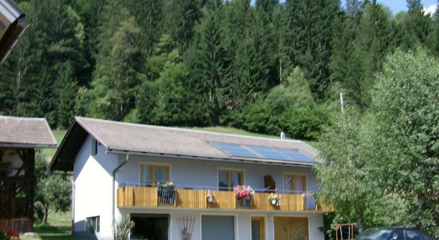 Ferienhaus Schneiderbauer, Rezervovat Hotel Hotely v Carinthia s parkováním, Parkování