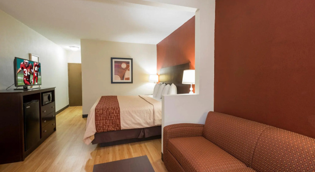 Двухместный люкс Superior Red Roof Inn & Suites Cincinnati North-Mason