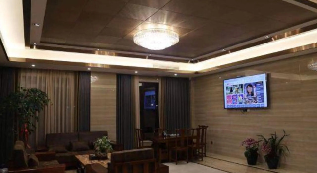 Hangzhou Shicheng Theme Hotel, Забронировать Отель Ханчжоу Чжэцзян
