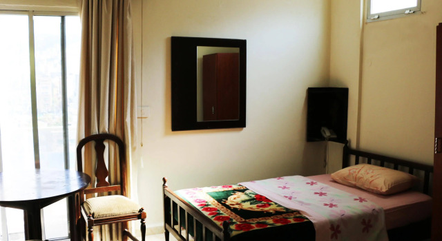 Bil Residence