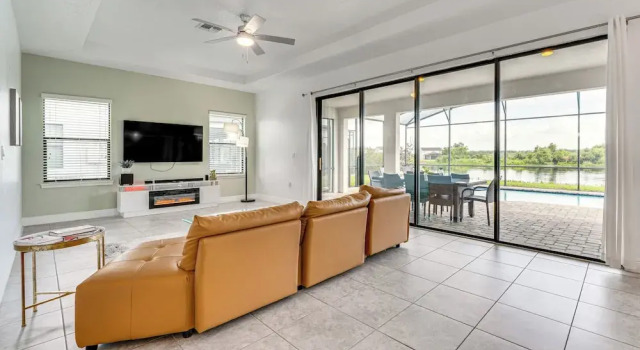 Balmoral Resort Home: Private Pool w/ Lake Views!