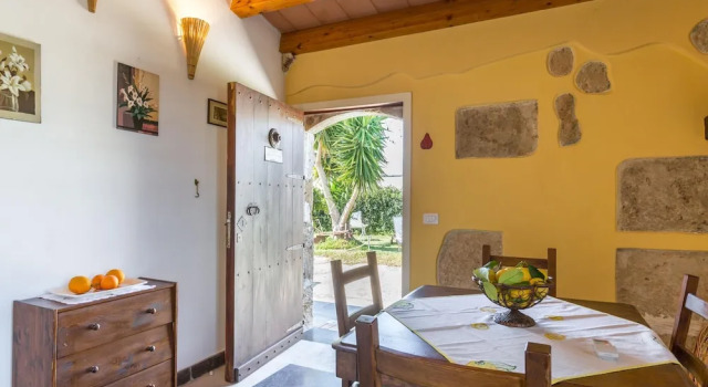 House With one Bedroom in Avola, With Enclosed Garden - 2 km From the Beach, Забронировать Дом для отпуска Виллы Авола, Вилла
