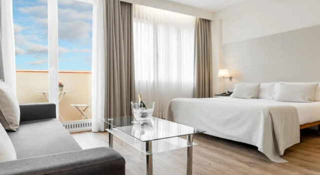 Двухместный номер Superior Aparthotel Mariano Cubi Barcelona