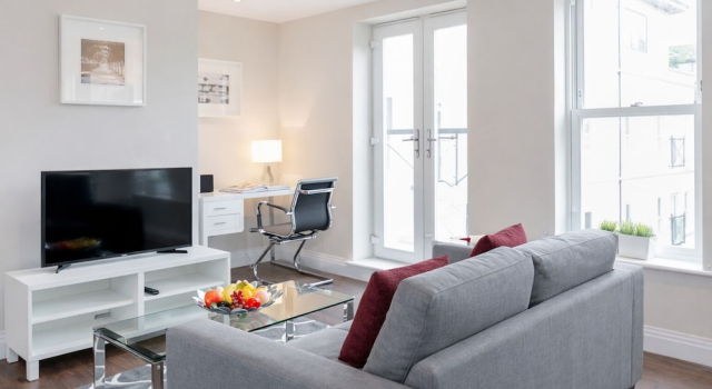 Апартаменты Roomspace Serviced Apartments - Trinity House