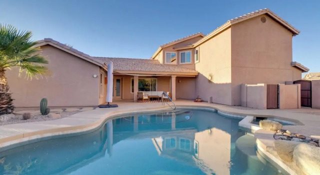Коттедж Home on Golf Course w/ Private Pool in Phoenix!