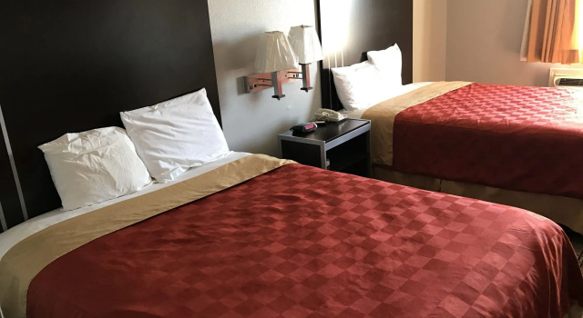 Express Inn Weslaco/Mercedes, Забронировать Отель Уэслако Rio Grande Valley