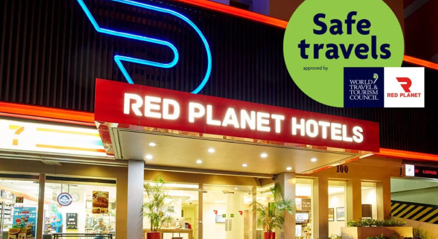 Номер Standard Red Planet Quezon City Timog