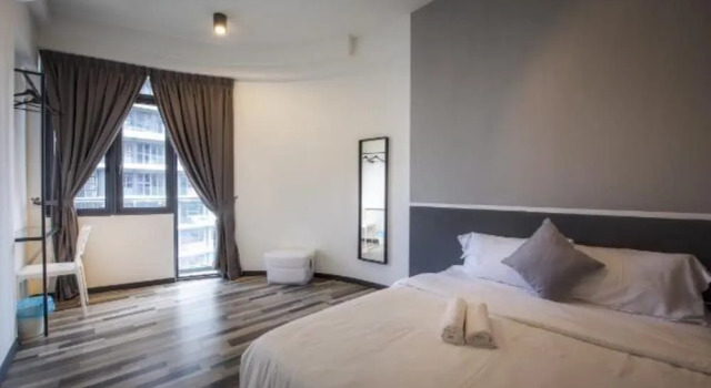 Arte S 3 Bedrooms Condo