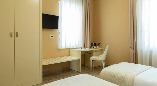 Двухместный номер Standard с видом на сад Aurum Suites
