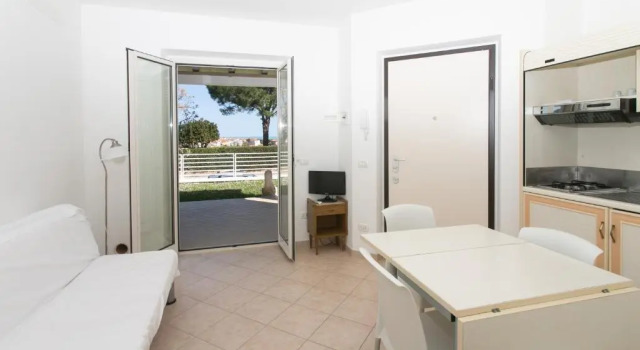 M10 - Marcelli, nuovissimo bilocale con giardino, Rezervovat Hotel Marcelli 