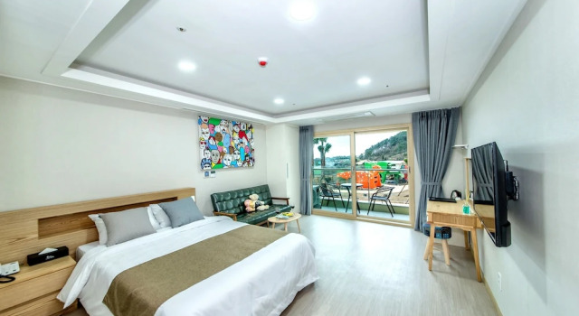 Двухместный номер Standard с балконом Blue Whale Resort