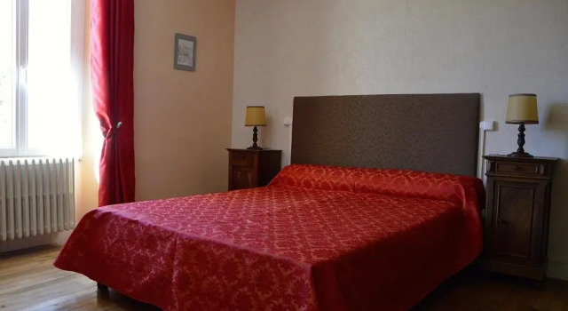 Le Vieux Noyer, Reserva ahora Bed & breakfast Réaux 