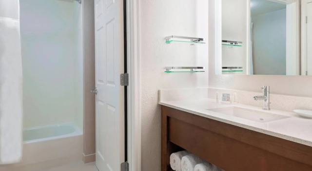 Люкс Residence Inn by Marriott Sarasota Bradenton