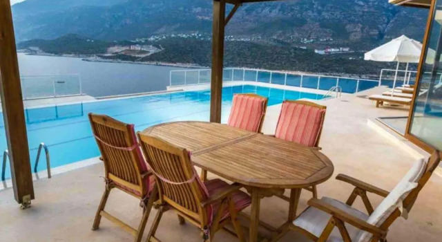 Вилла с 3 комнатами Villa Suzan