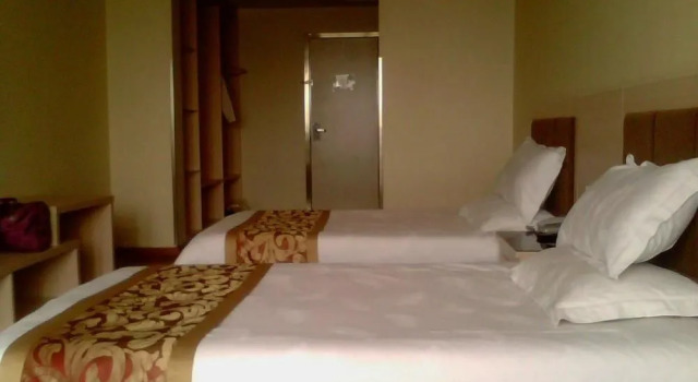 Zhengzhou Songguo Business Hotel, Book Hotel Zhongyuan District 