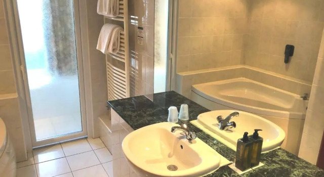 Двухместный номер Standard Cumbria Grand Hotel