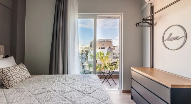 Студия Deluxe Raise Kornarou City Stay