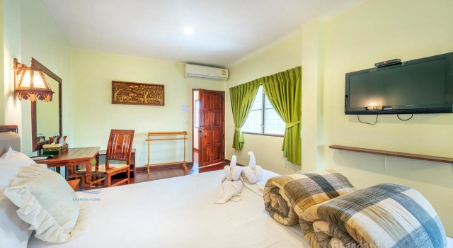 Chandra Varin Riverfront, Varaa Hotelli Hotellit North-Eastern Thailand pysäköinnillä, Pysäköinti