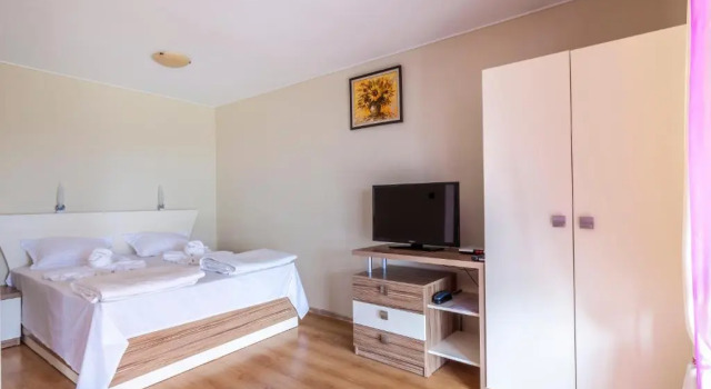 Полулюкс Akladi Family Hotel