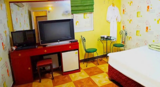Busan J Motel, Reserva ahora Motel Seo-Gu Busán, cerca de Pasarela acristalada de Songdo