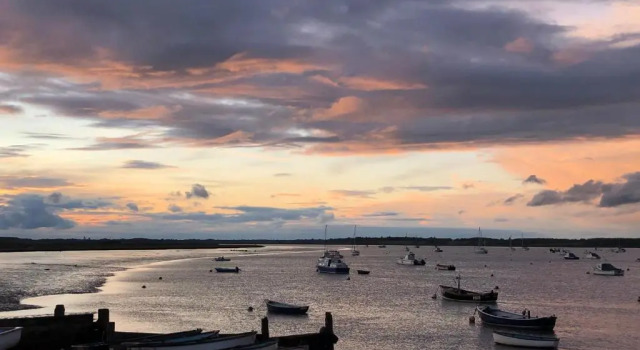 Коттедж The Boathouse Felixstowe Ferry Air Manage Suffolk