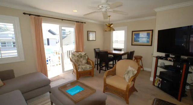 33rd St 68149 by RedAwning, Забронировать Отель Ньюпорт-Бич Beach Cities Orange County