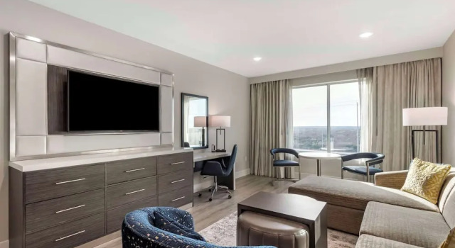 Двухместный люкс Cambria Hotel Austin Uptown near the Domain
