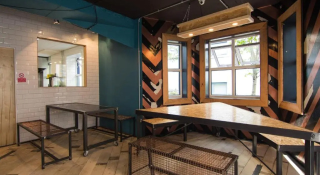 Кровать в общем номере The Nest Boutique Hostel