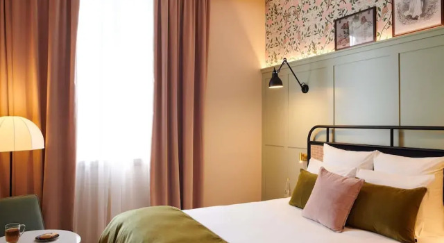 Square Lodge Hotel Accor - La Roche-sur-Yon, Забронировать Отель Отели Ла-Рош-сюр-Йон 4 звезды, рядом с Площадь Наполеона, 4*