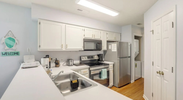 Апартаменты Myrtle Beach Condo w/ Pool Access: 5 Mi to Ocean