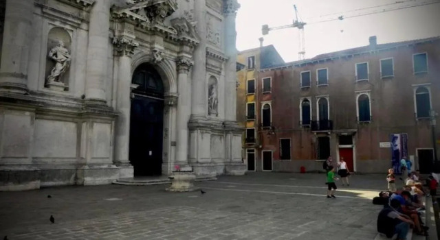 SAN STAE CASA AURORA, Забронировать Отель Санта-Кроче Венеция, рядом с Palazzo Franchetti