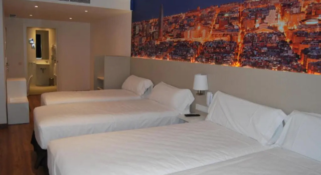 Семейный номер Deluxe Hotel BESTPRICE Gracia