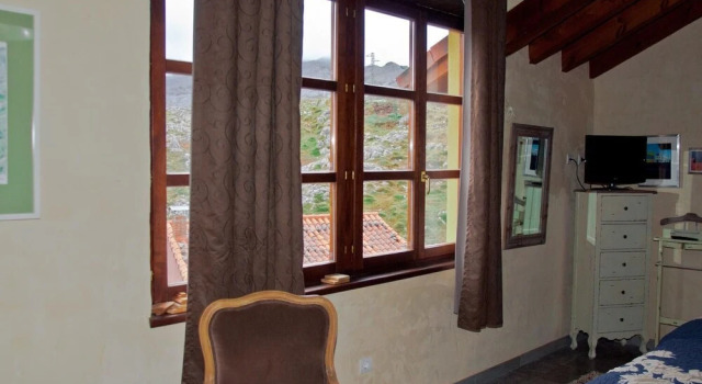 Casa Rural La Cabaña del Valleyu, Prenota Hotel Hotel a Asturie con parcheggio, Parcheggio