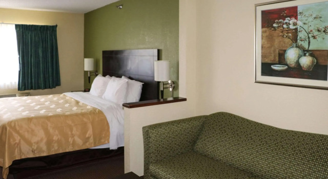 Quality Inn Evansville Eastland Area, Забронировать Отель Эвансвилл Индиана