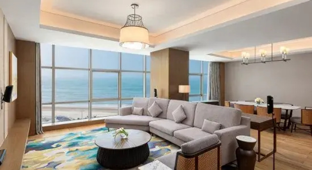 Люкс c 1 комнатой с видом на море Crowne Plaza Beihai Silver Beach by IHG