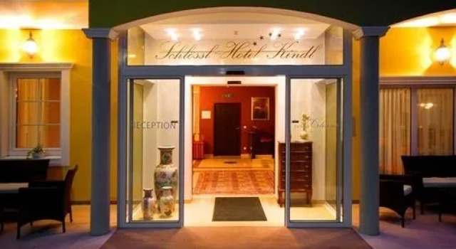 Schlössl Hotel Kindl, Rezerwuj Hotel Bad Gleichenberg Styrian Spa Country