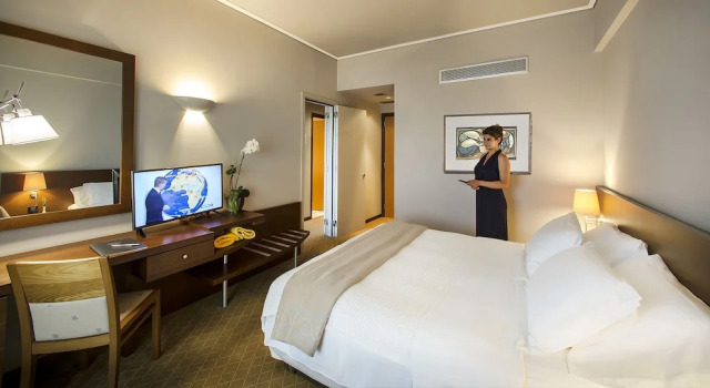 Семейный номер Standard с балконом Dekelia Hotel