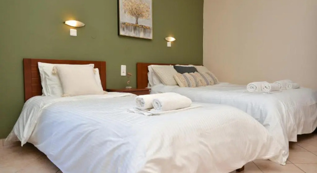 Трёхместная студия Standard Hotel Fani
