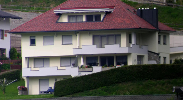 Ferienwohnung Reinstadler Ilse, Prenota Hotel Hotel a Tirolo con parcheggio, Parcheggio